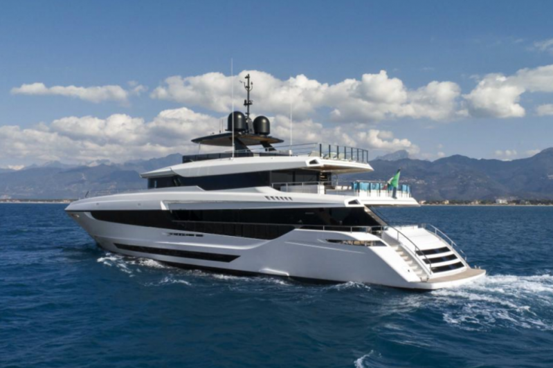 Продажа яхты Mangusta Oceano 43m в Европе в Аликанте - 24200000€ - Ref: 166 фото 3
