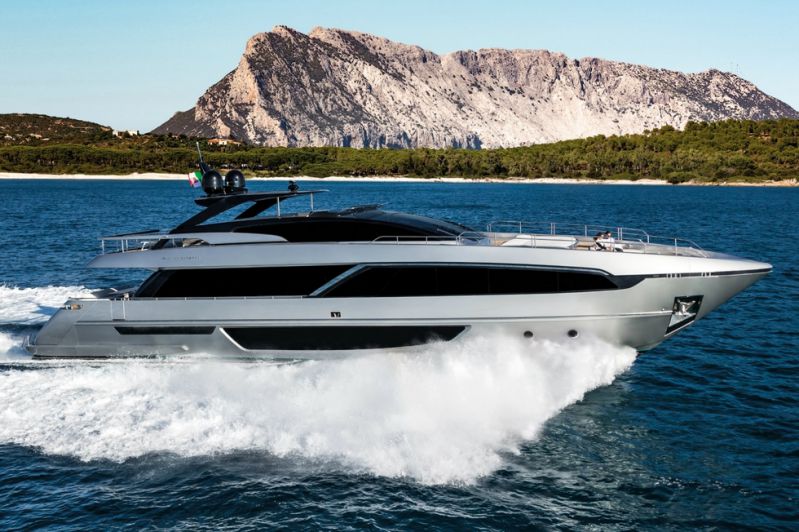 Продажа яхты Riva Corsaro 100 в Европе в Дубае - 6990000€ - Ref: 281 фото 1