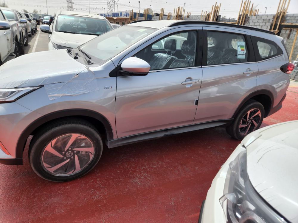Kup samochód  Toyota rush w Dubaju - 19000€ - Ref: 1253 zdjęcia 9