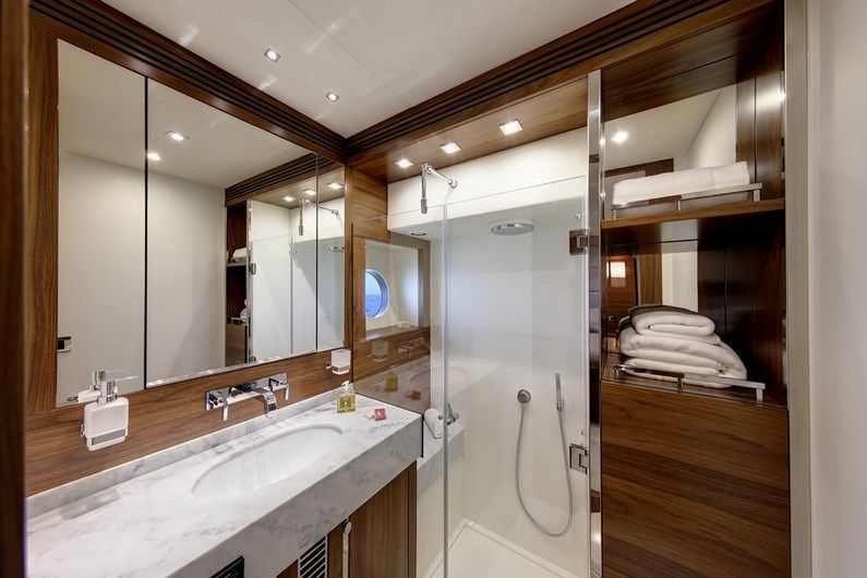 Аренда яхты  SUNSEEKER 68 SPORT YACHT в Марбелье - 3750€ - Ref: 1272 фото 8