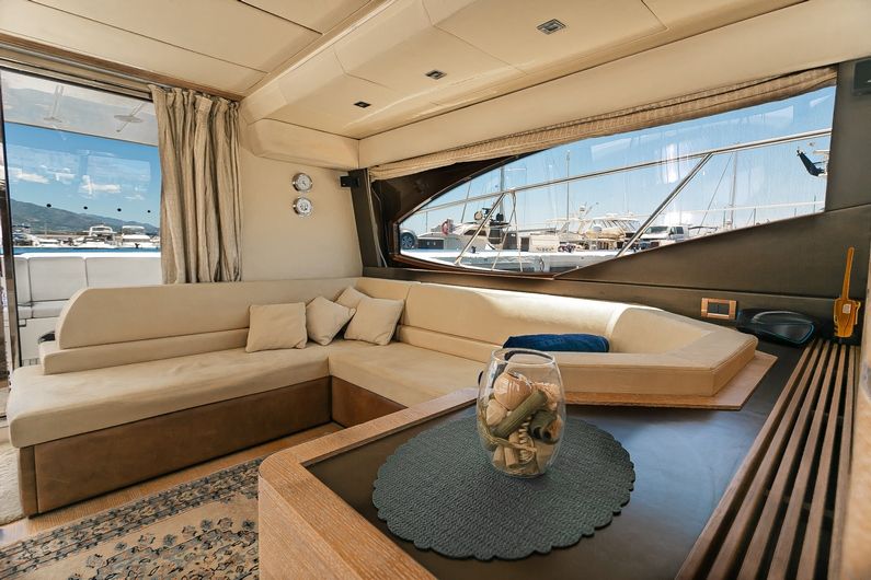 Аренда яхты  AZIMUT 58 FLY в Марбелье - 2200€ - Ref: 1274 фото 12