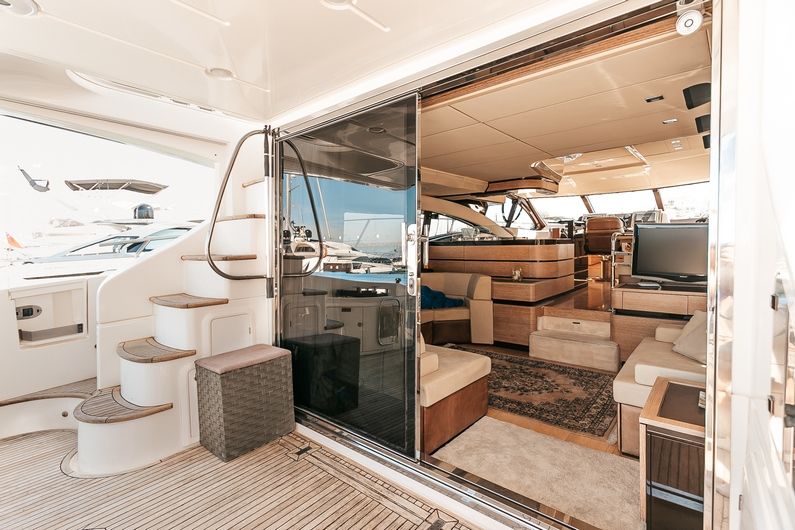 Аренда яхты  AZIMUT 58 FLY в Марбелье - 2200€ - Ref: 1274 фото 7