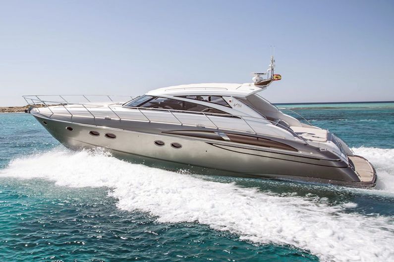 Аренда яхты  PRINCESS V58 в Марбелье - 1600€ - Ref: 1275 фото 1