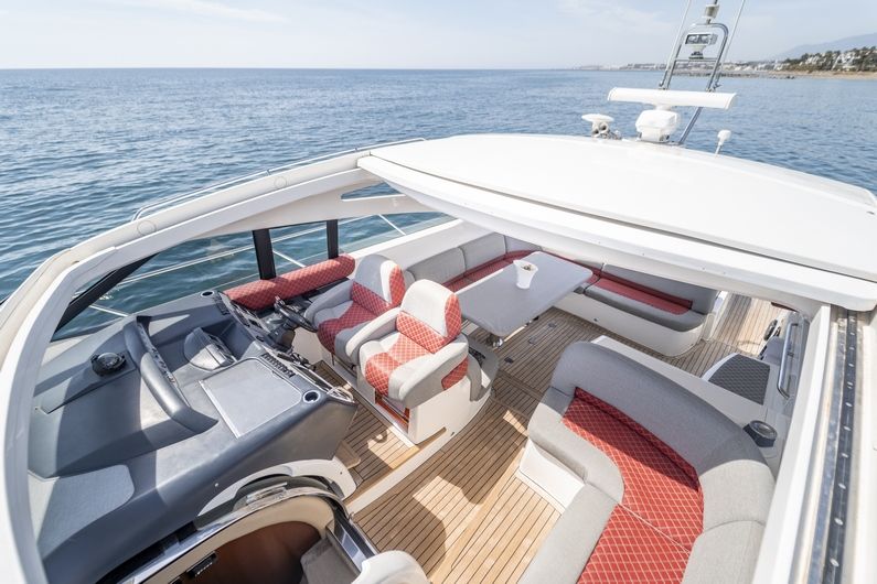 Аренда яхты  PRINCESS V58 в Марбелье - 1600€ - Ref: 1275 фото 7