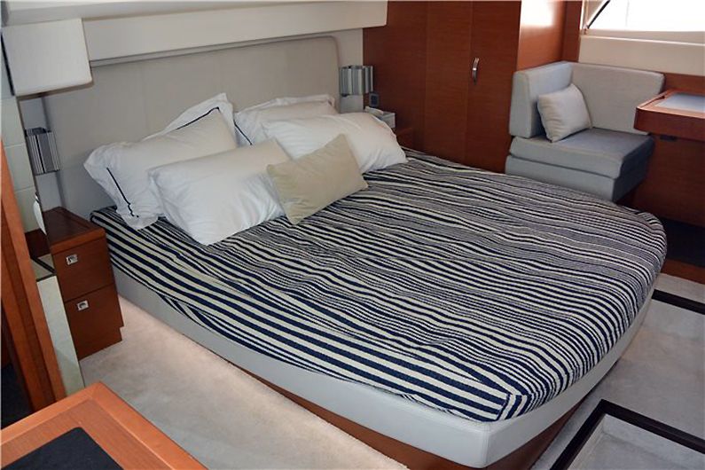 Аренда яхты  PRESTIGE 500 FLY в Марбелье - 2200€ - Ref: 1276 фото 11