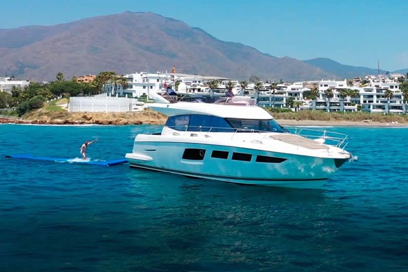 Аренда яхты  PRESTIGE 500 FLY в Марбелье - 2200€ - Ref: 1276 фото 2