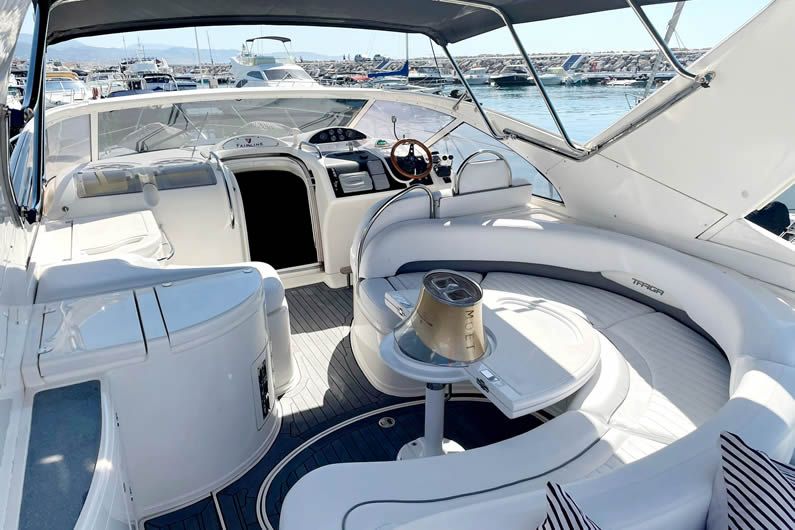 Аренда яхты FAIRLINE TARGA 43 в Марбелье - 1000€ - Ref: 1279 фото 3