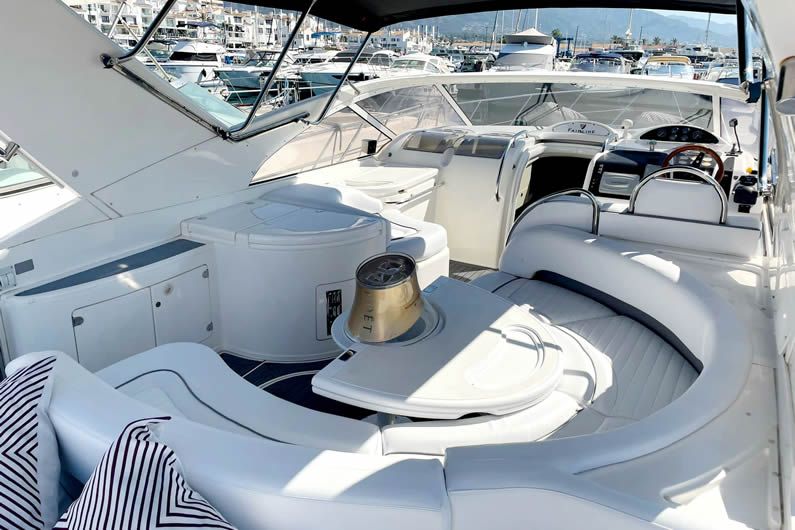 Аренда яхты FAIRLINE TARGA 43 в Марбелье - 1000€ - Ref: 1279 фото 5