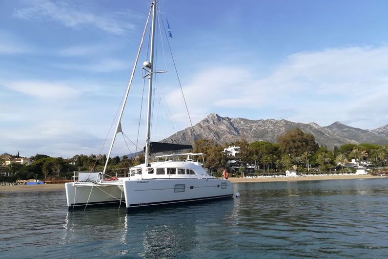 Аренда яхты  CATAMARAN LAGOON 380 в Марбелье - 700€ - Ref: 1281 фото 10