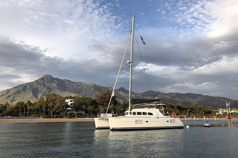 Аренда яхты  CATAMARAN LAGOON 380 в Марбелье - 700€ - Ref: 1281 фото 9