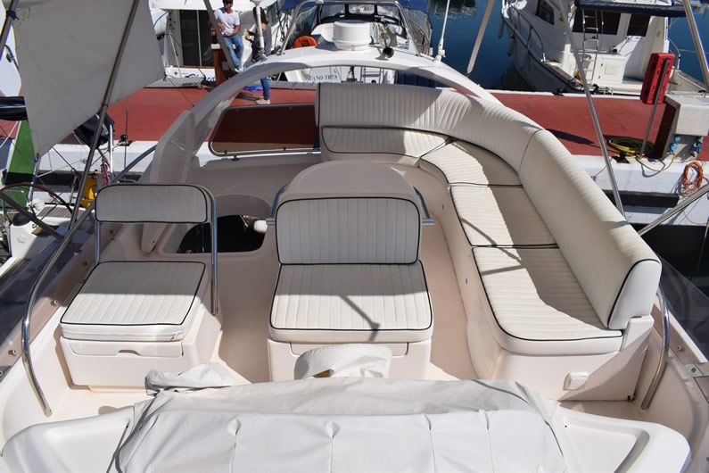 Аренда яхты  ASTONDOA 40 FLY​​​​​​​  в Марбелье - 850€ - Ref: 1282 фото 11