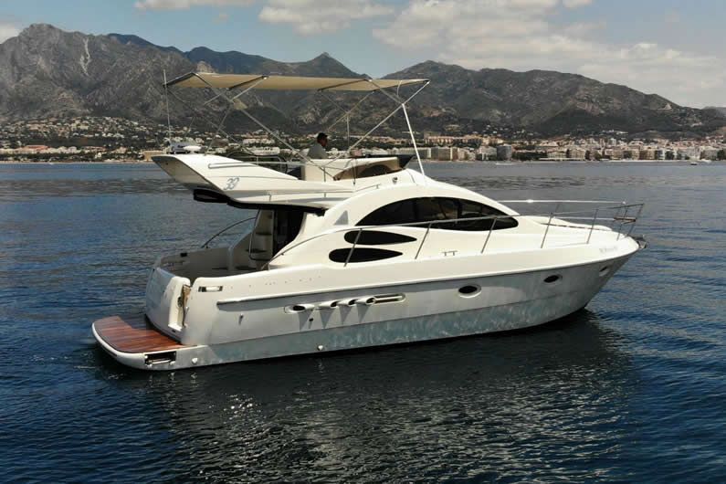Аренда яхты  AZIMUT 39 FLY  в Марбелье - 950€ - Ref: 1283 фото 6