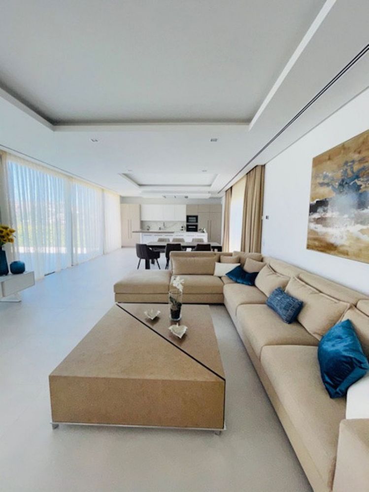 Rent with the possibility of a villa - 10000€ - Ref: 1284 photo 21