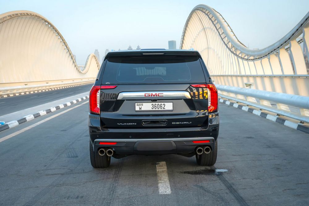 Аренда авто GMC Yukon Denali в Дубае - 298€ - Ref: 1328 фото 2