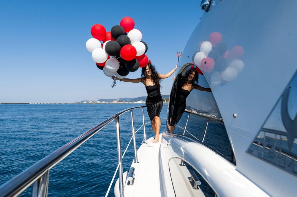 День рождения на яхте в Дубае - Ref: 1338 фото 2