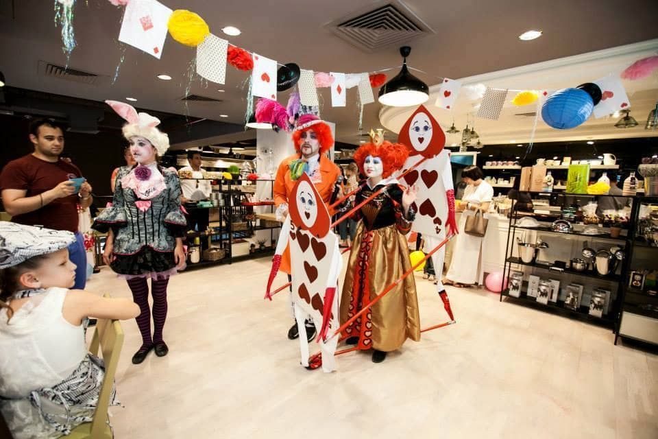 Алиса в стране Чудес в Дубае - Ref: 1360 фото 1