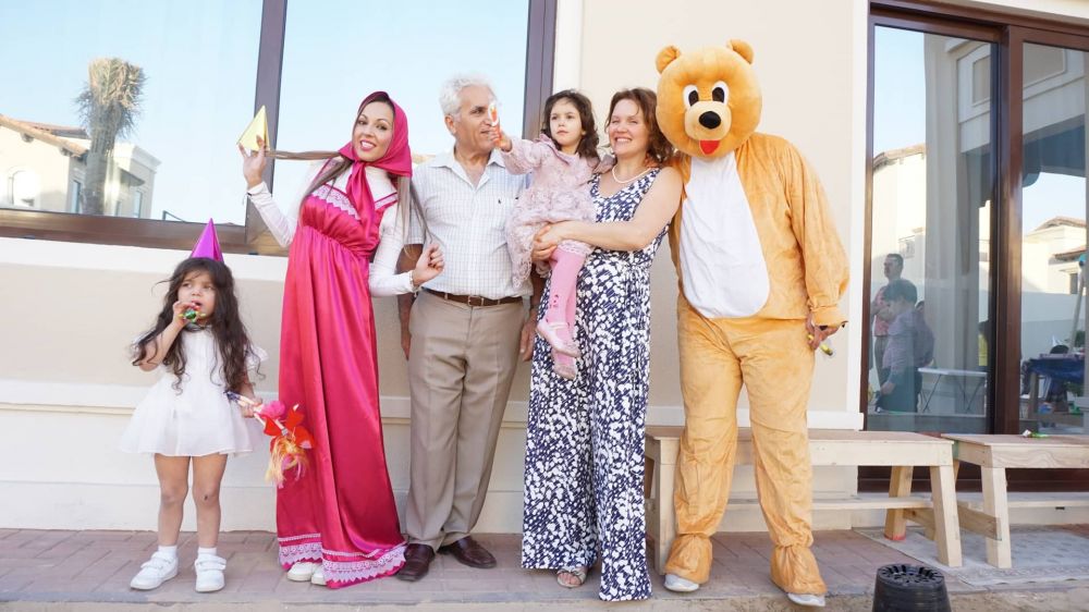 Маша и Медведь на день рождения в Дубае - Ref: 1361 фото 1