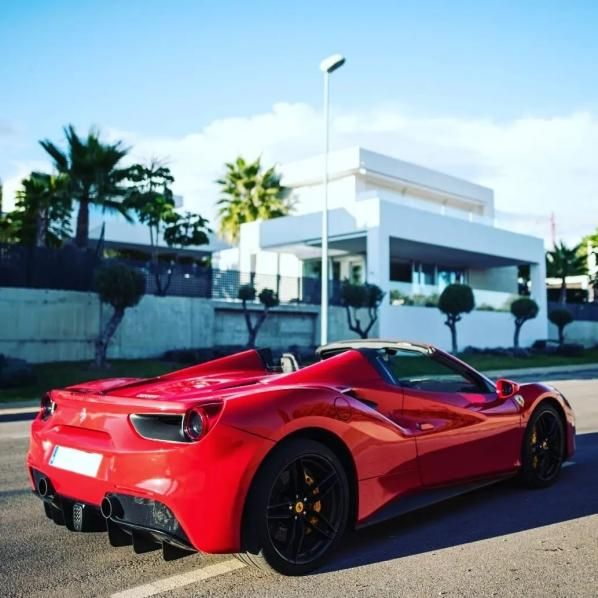 Ferrari 488 Cabrio w Marbelli - 1500€ - Ref: 1369 zdjęcia 1
