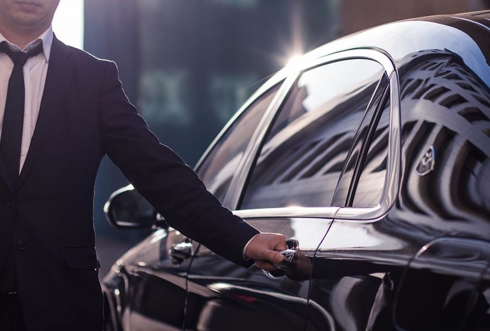 Персональный, офисный водитель в Дубае - Ref: 1384 фото 1