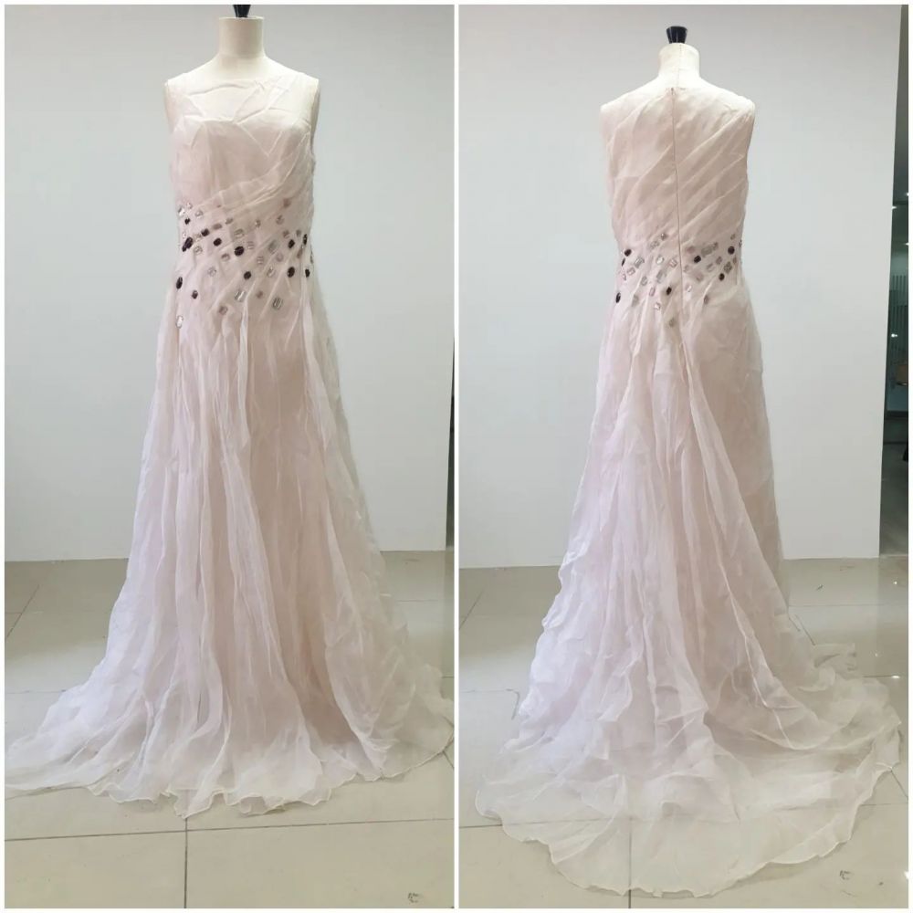 Rent dresses in Dubai - Ref: 1441 photo 30