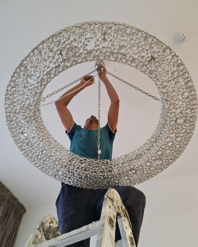 Ремонт люстр в Дубае - Ref: 1523 фото 1