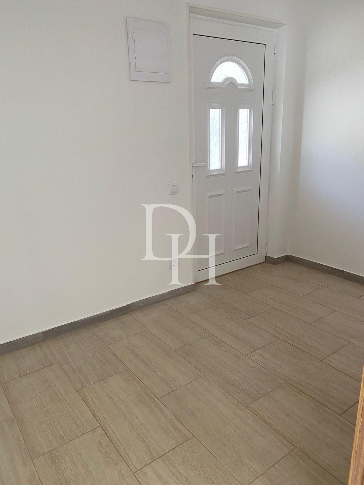 Дом / Таунхаус, Черногория, О. Бар, Бар, 123 000 € фото 8