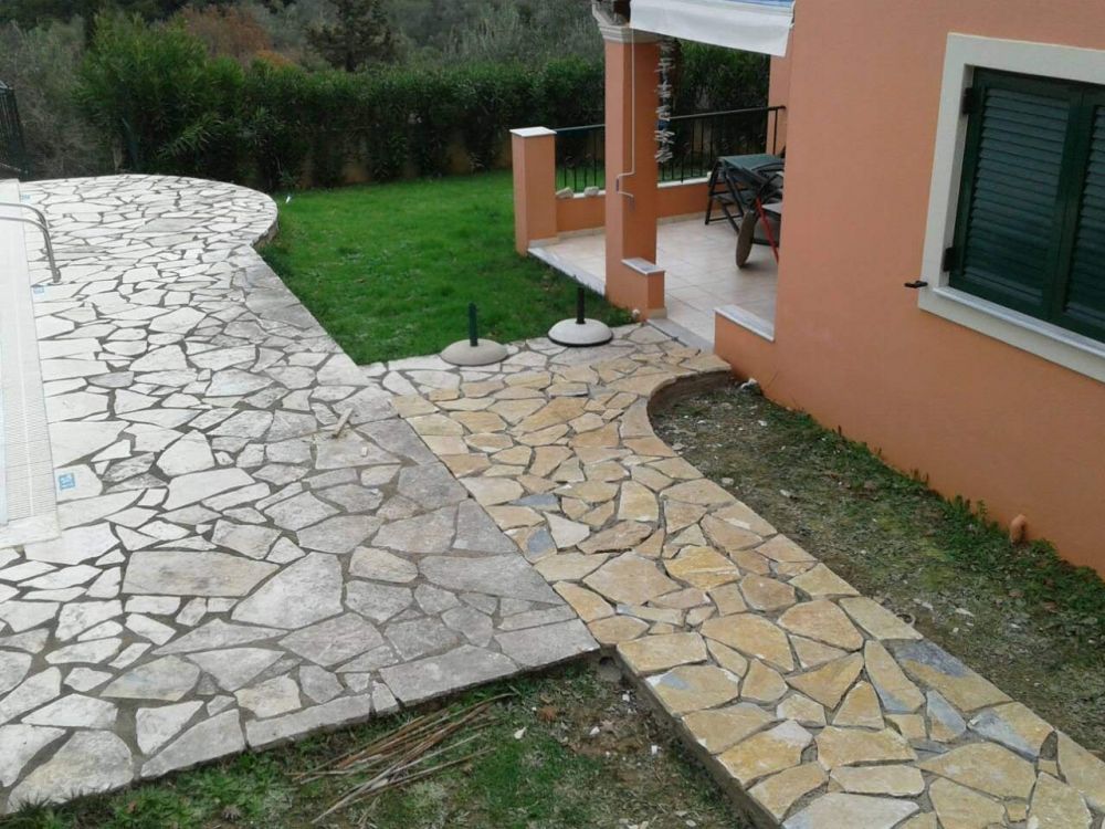 Paving slabs in Corfu on Corfu - Ref: 1561 photo 4