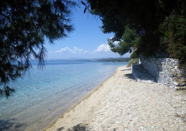 Виллу снять с  бассейном у моря в Ситонии на Ситонии - 200€ - Ref: 4846 фото 6