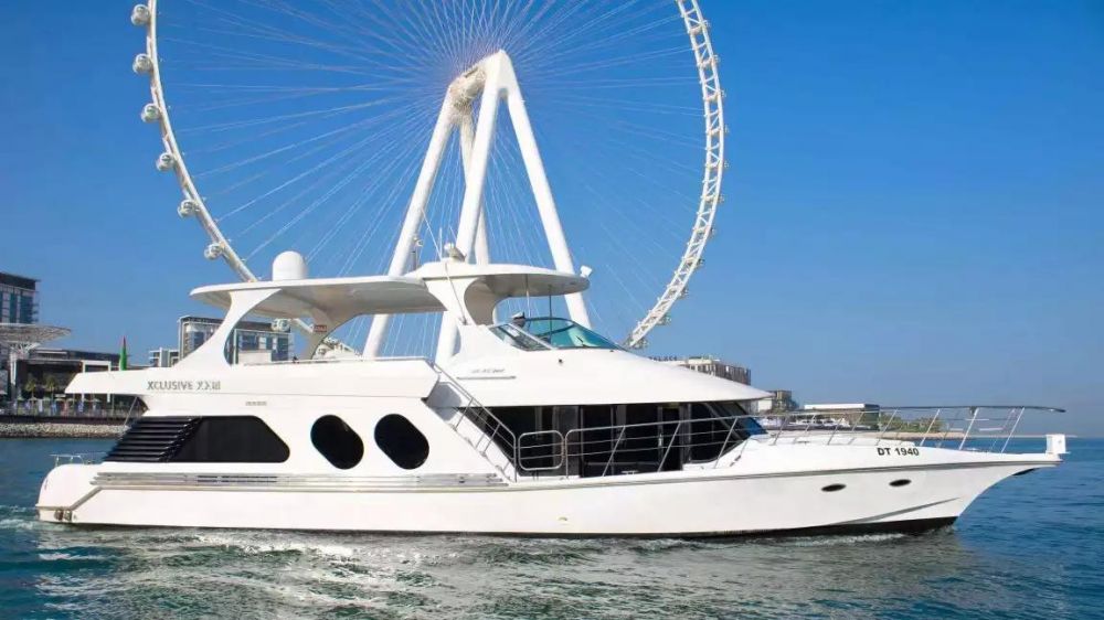 Аренда яхты в Дубае Bluewater Serene в Даунтаун Бурдж Дубай - 1690Dh - Ref: 4938 фото 1