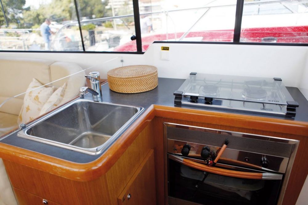 Аренда яхты в Халкидики Бенето Антарес на Ситонии - 900€ - Ref: 5000 фото 8