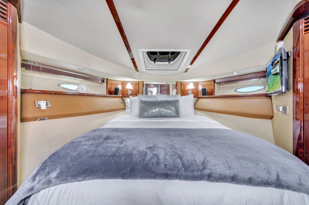 Аренда яхты в Майами 52’ SEA RAY SUNDANCER FLYBRIDGE в Санни-Айлс-Бич - Ref: 5007 фото 3