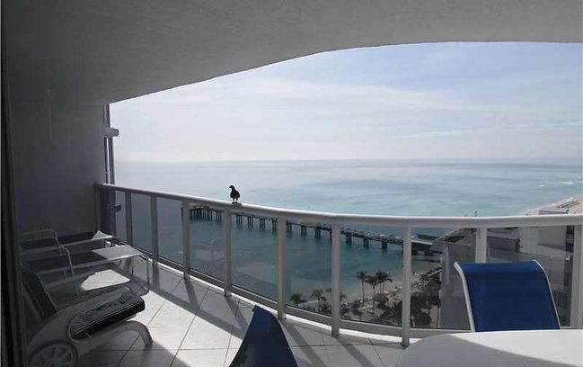 Квартира 2/2 bedroom с прямым видом на океан в Санни-Айлс-Бич - 151$ - Ref: 5030 фото 1