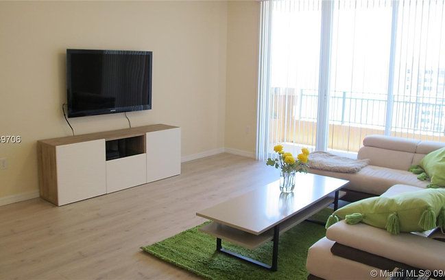 Аренда квартиры  Ocean Dr Hallandale Beach в Майами - 150$ - Ref: 5079 фото 10