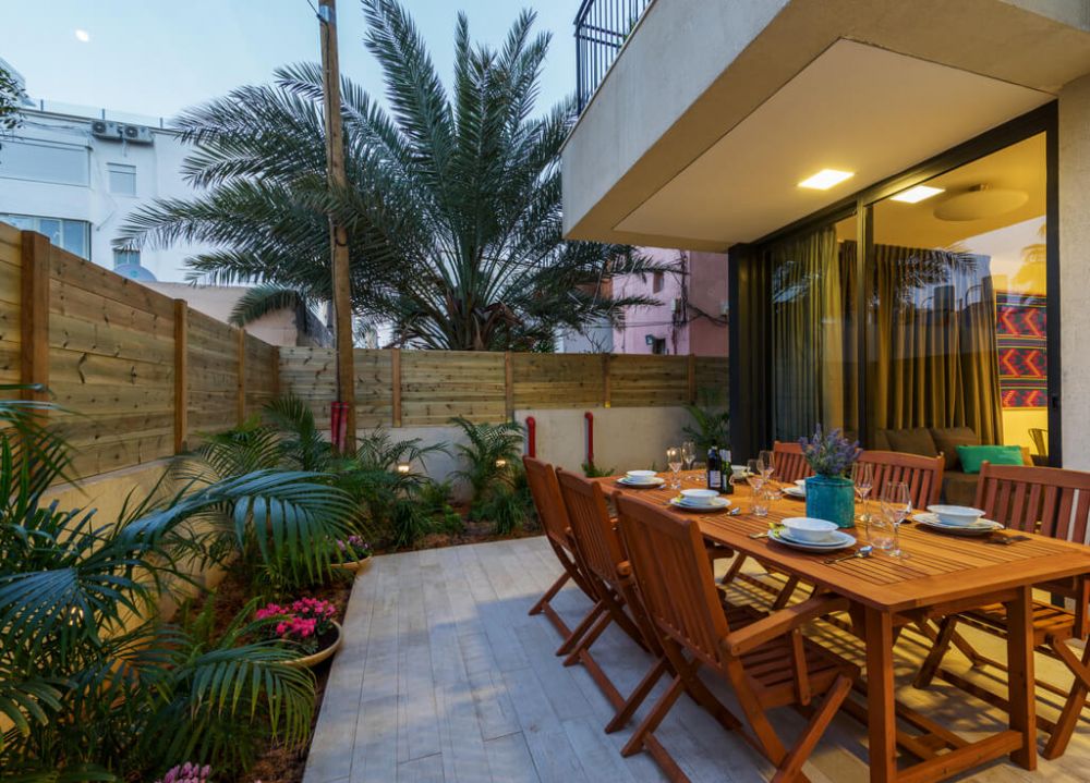 Квартира с 4 спальнями, садом и парковкой Зрубавель в Тель-Авиве - 600€ - Ref: 5111 фото 1