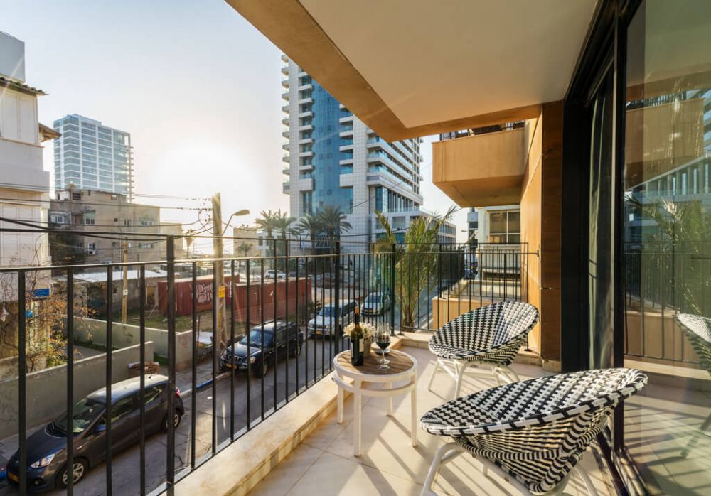 Квартира с 4 спальнями, садом и парковкой Зрубавель в Тель-Авиве - 600€ - Ref: 5111 фото 2