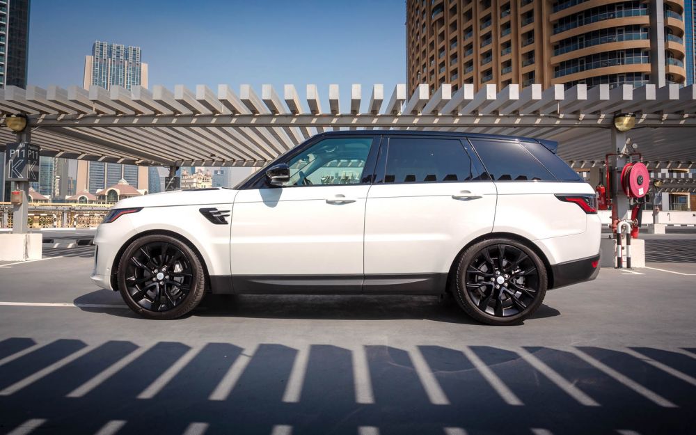 Range Rover Sport в Дубае - 1100Dh - Ref: 5112 фото 2