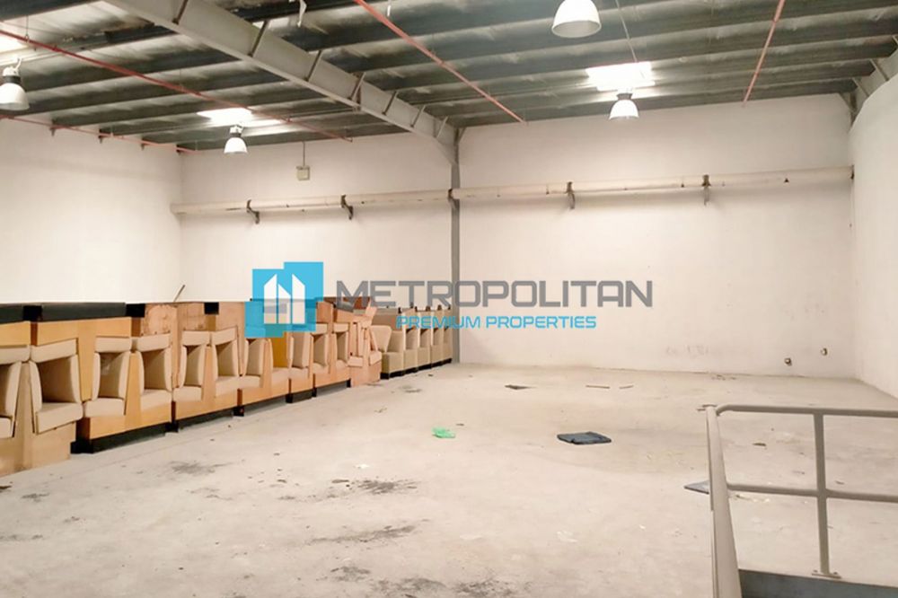 Warehouse For Rent | Located at Al Quoz 3 | ready in Dubai - 628740Dh - Ref: 5211 photo 1