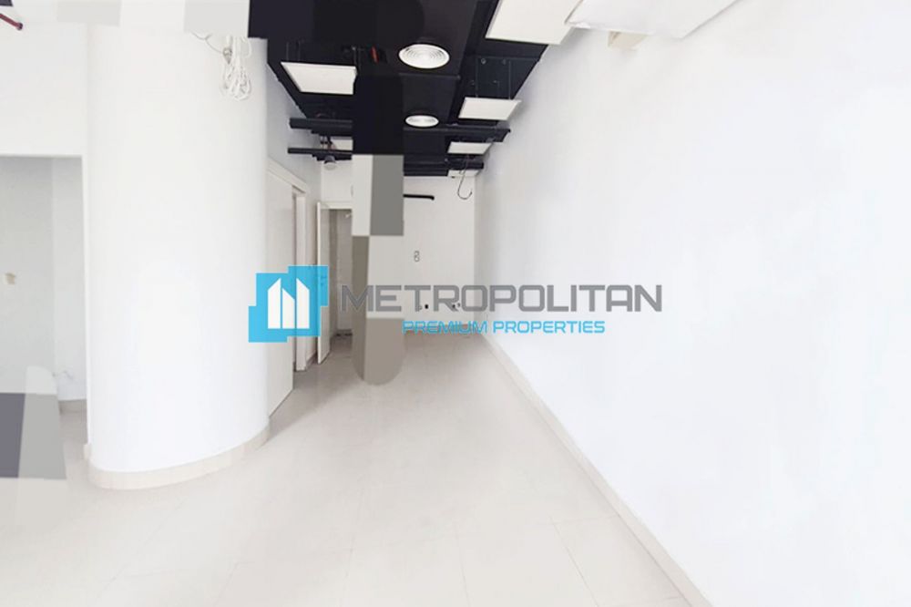 Large Layout | Open Retail Space | Bright Unit in Dubai - 456000Dh - Ref: 5357 photo 4