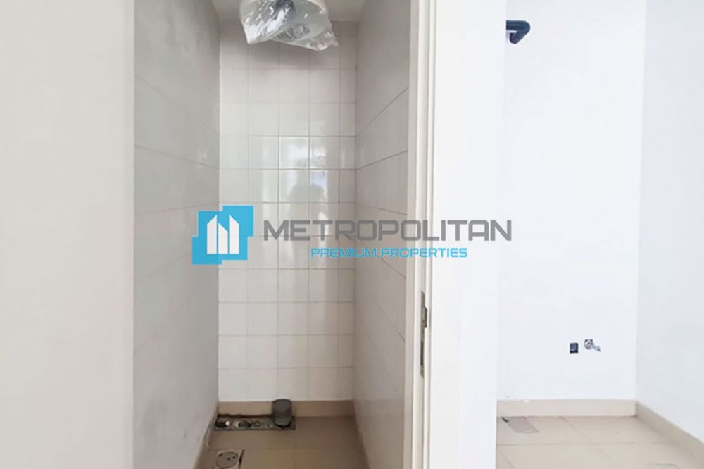 Large Layout | Open Retail Space | Bright Unit in Dubai - 456000Dh - Ref: 5357 photo 8