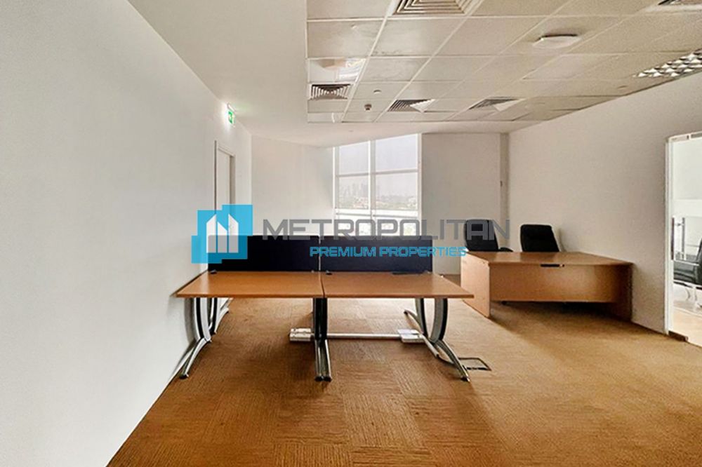 Удивительно оборудованное офисное помещение в самом сердце Старого Дубая в Дубае - 640000Dh - Ref: 5402 фото 2