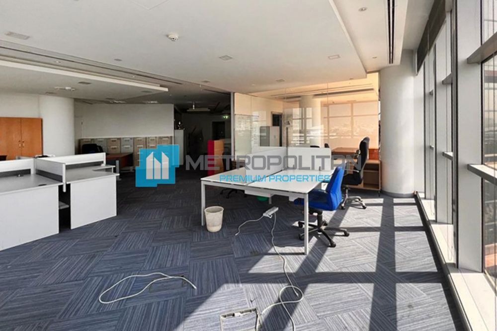 Удивительно оборудованное офисное помещение в самом сердце Старого Дубая в Дубае - 640000Dh - Ref: 5402 фото 8