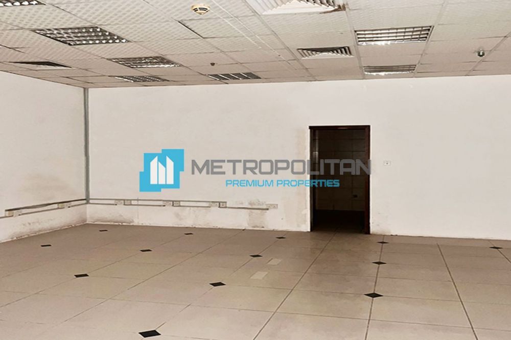 Semi-Fitted Shop| Bur Dubai| Prime Location in Dubai - 1479300Dh - Ref: 5408 photo 5