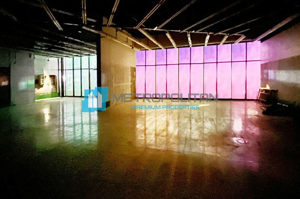 Semi-Fitted Shop| Bur Dubai| Prime Location in Dubai - 1479300Dh - Ref: 5408 photo 14