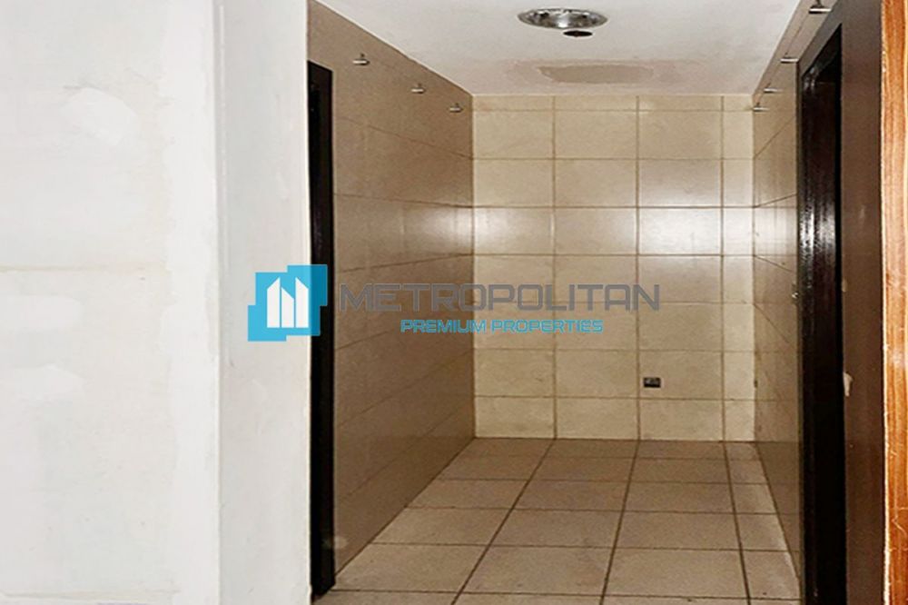 Semi-Fitted Shop| Bur Dubai| Prime Location in Dubai - 1479300Dh - Ref: 5408 photo 15