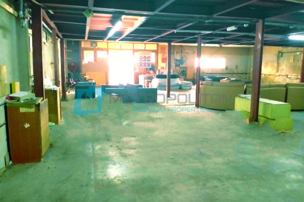 5000 qm Lagerhalle zu vermieten in Al Quoz 04. в Дубае - 350000Dh - Ref: 5509 фото 4