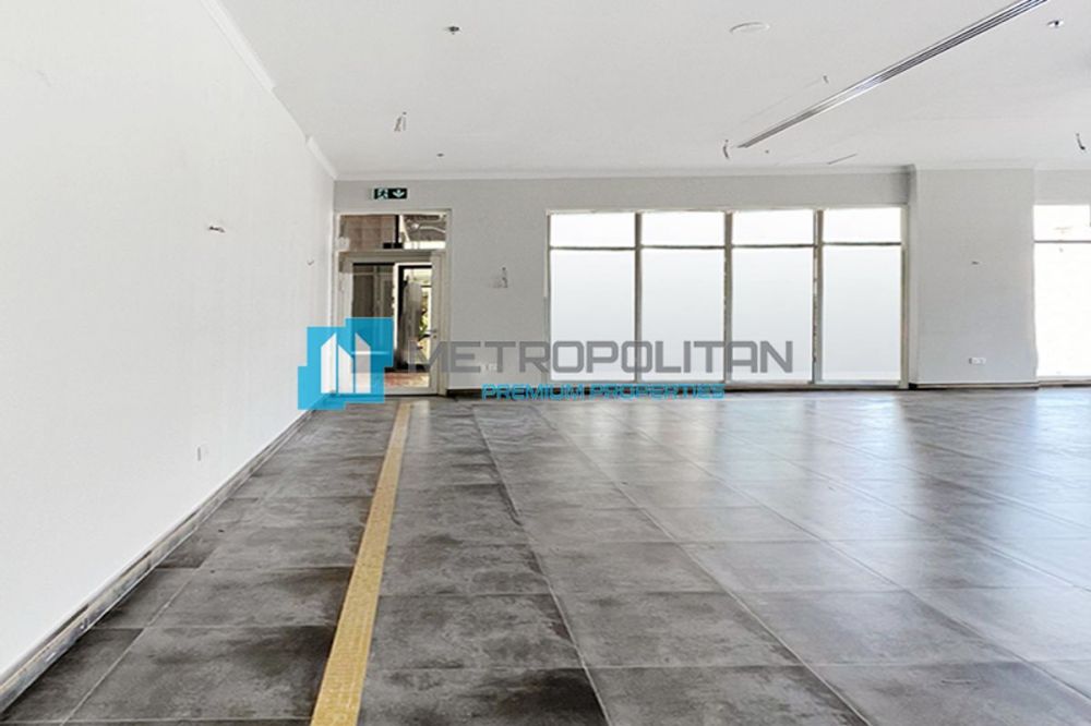 Аккуратное чистое торговое помещение | Идеально подходит для магазина | Jumeirah 1 в Дубае - 380000Dh - Ref: 5518 фото 3