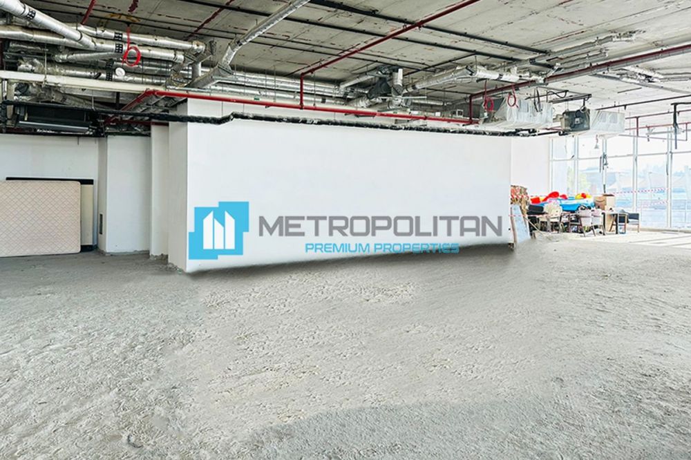 Сдается в аренду Магазин F&B Shop | На первой линии пляжа | Пальма Джумейра в Дубае - 1500000Dh - Ref: 5520 фото 1