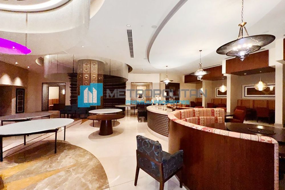 Доступно место в ресторане Celebrity Kitchen в Дубае - 1299600Dh - Ref: 5532 фото 1