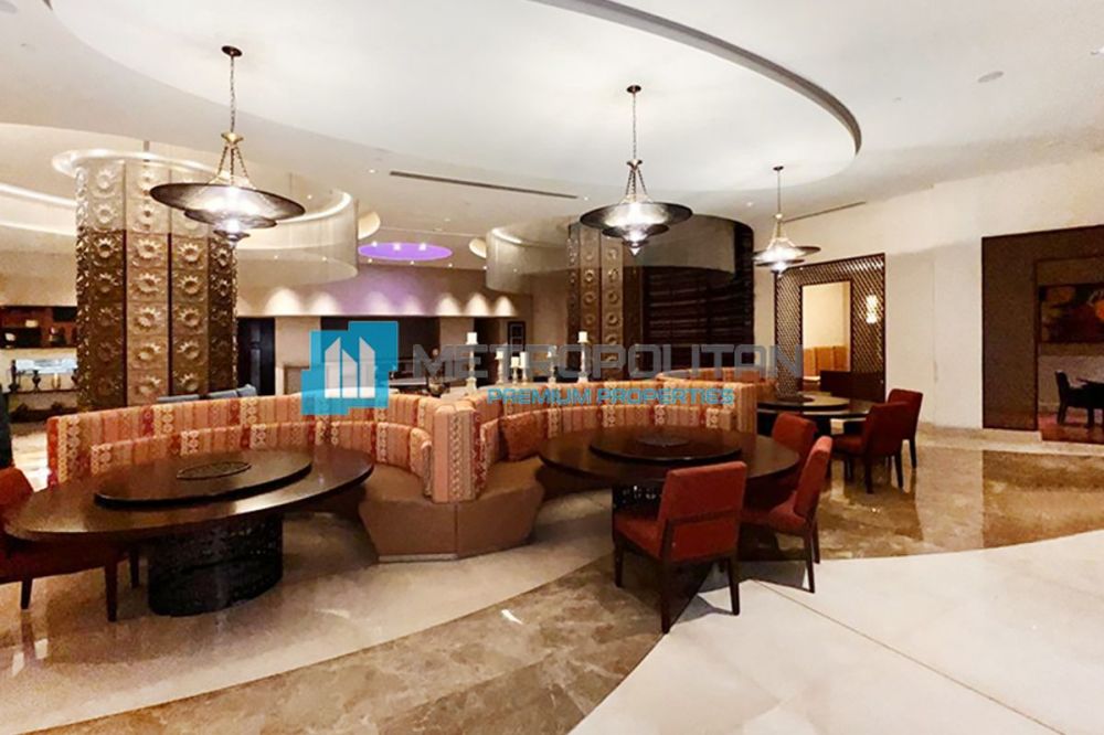 Доступно место в ресторане Celebrity Kitchen в Дубае - 1299600Dh - Ref: 5532 фото 7