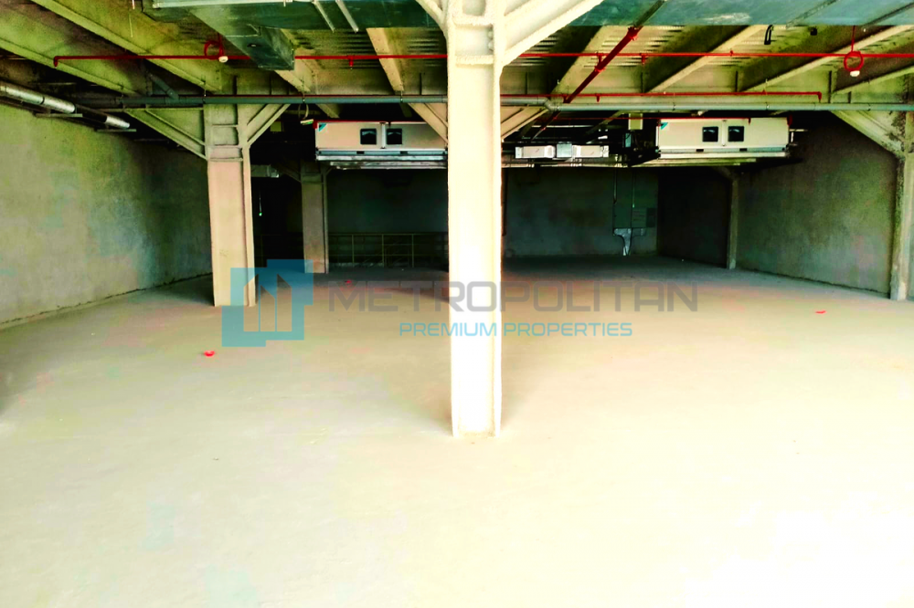 Выставочный зал с мезонином в Дубае - 1079400Dh - Ref: 5559 фото 8